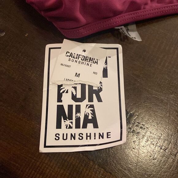 California Sunshine Magenta Bikini Set Top- M Bottom- Small Gold hardware - Picture 6 of 7